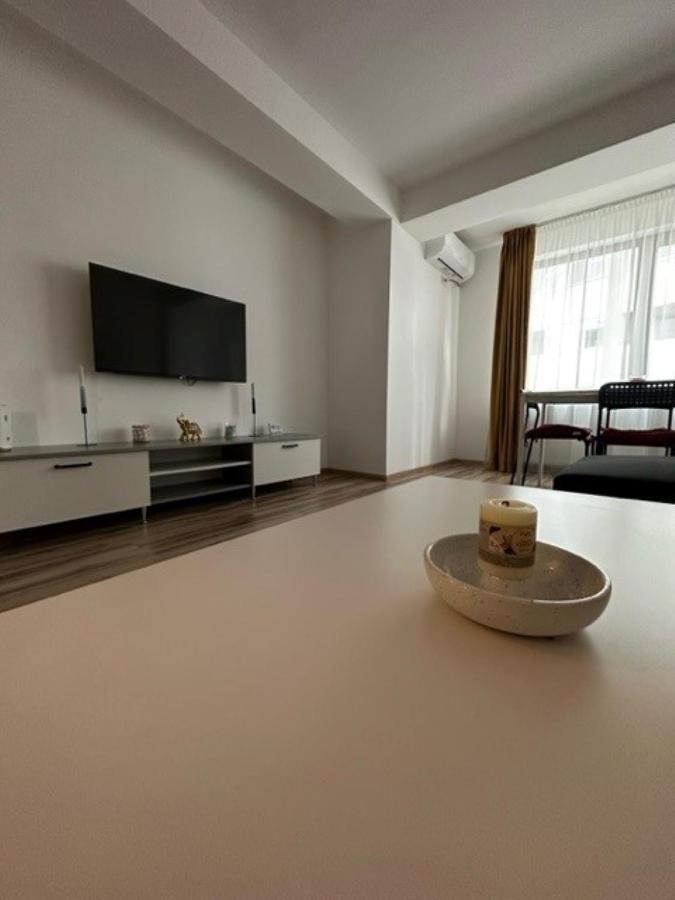 דירות קריובה Escape Lounge מראה חיצוני תמונה