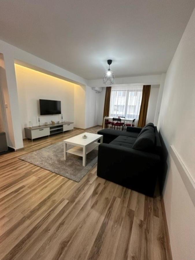 דירות קריובה Escape Lounge מראה חיצוני תמונה